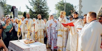Slujba de târnosire a bisericii „Sfântul Ierarh Nicolae” – un moment de mare împlinire pentru credincioșii din Peresecina