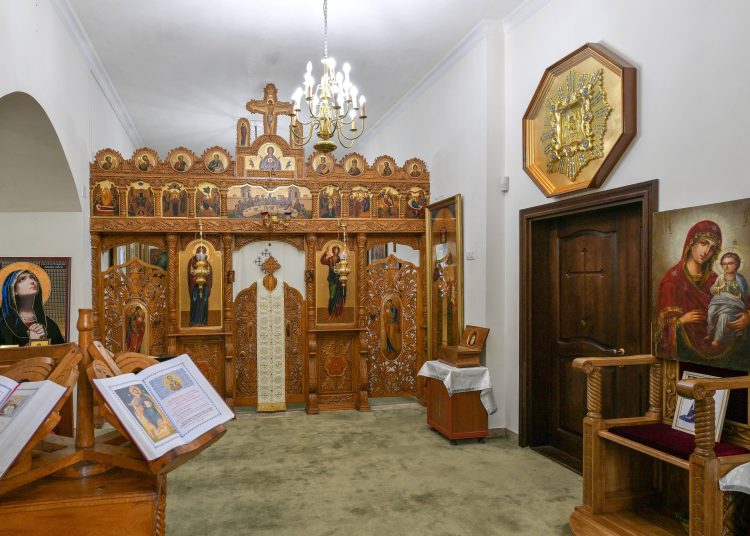 Anunț: Hramul Paraclisului Mitropolitan „Sfântul Ioan Teologul” din Chișinău va fi prăznuit mâine, 9 octombrie