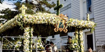 Alătură-te pelerinilor din Basarabia la hramul Sfintei Cuvioase Parascheva de la Iași, Ocrotitoarea Moldovei