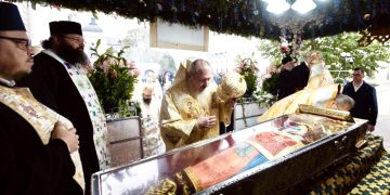 Centrul de Pelerinaj „Emaus” al Mitropoliei Basarabiei organizează pelerinaje gratuite de sărbătoarea Cuvioasei Parascheva pentru credincioșii din Basarabia