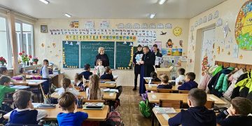 Acțiune social-misionară la Peresecina: Bucurie pentru peste 500 de copii, în pragul sărbătorilor de iarnă