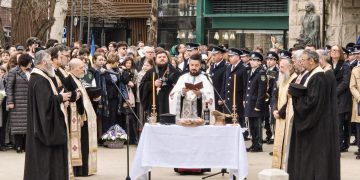 Regina Unirii, înveșmântată în rugăciunea Bisericii, luminează din nou inima Basarabiei