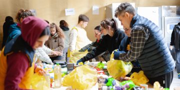 Record de generozitate la Colecta Națională „Masa Bucuriei”: Peste 85 de tone de alimente donate pentru cei mai vulnerabili