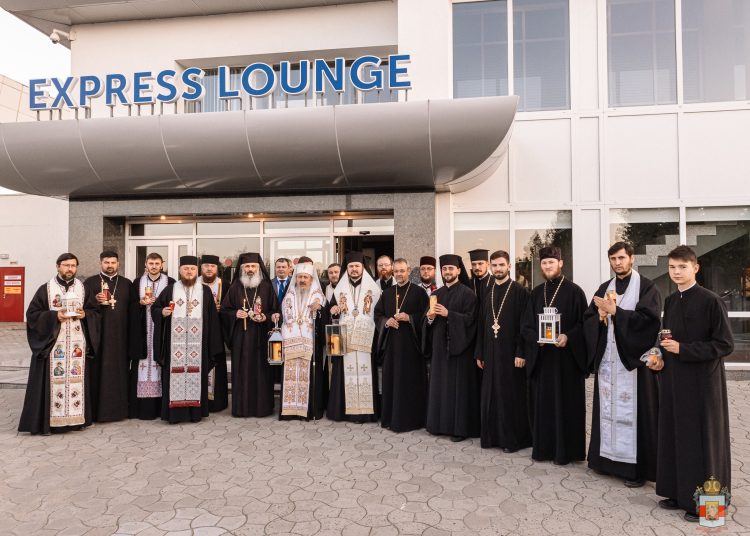 Sfânta Lumină va fi adusă și în acest an în Basarabia, prin purtarea de grijă a PF Părinte Patriarh Daniel și prin eforturile ÎPS Părinte Mitropolit Petru