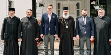 Ambasadorul României la Chișinău, în vizită la Episcopia de Bălți: parteneriat pentru educație și solidaritate