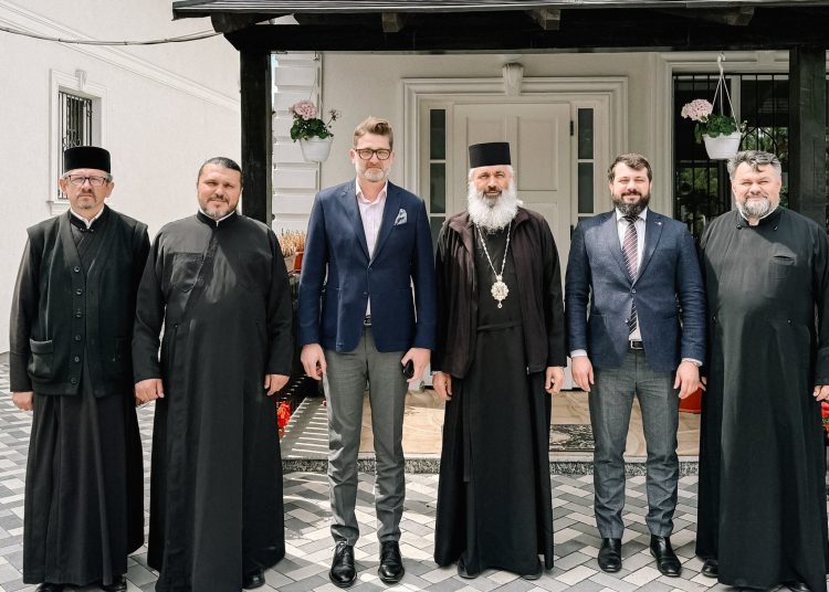 Ambasadorul României la Chișinău, în vizită la Episcopia de Bălți: parteneriat pentru educație și solidaritate