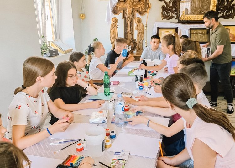 A început Tabăra de Vară „Sfântul Ierarh Nicolae” la Peresecina: Bucurie, lecții și prietenie