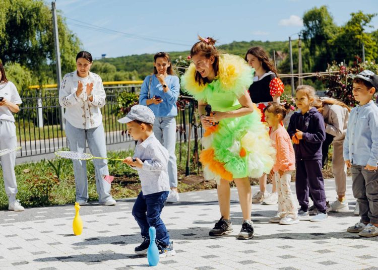 Ziua Internațională a Copilului, sărbătorită cu bucurie și dragoste în parohiile Arhiepiscopiei Chișinăului