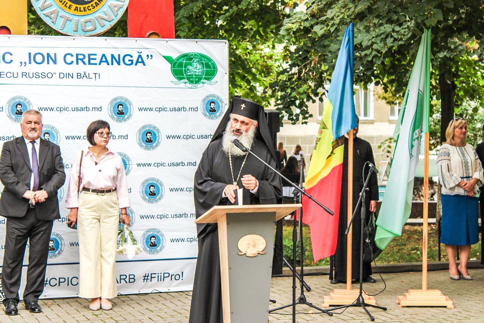 Mitropolitul Antonie către viitorii tineri dascăli din Basarabia: „Învățați temeinic limba română și cunoașteți istoria poporului român”