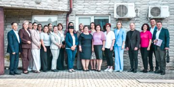 238 de mame și copiii lor, ajutați să rămână împreună: De 15 ani Diaconia sprijină mamele să-și crească pruncii în siguranță
